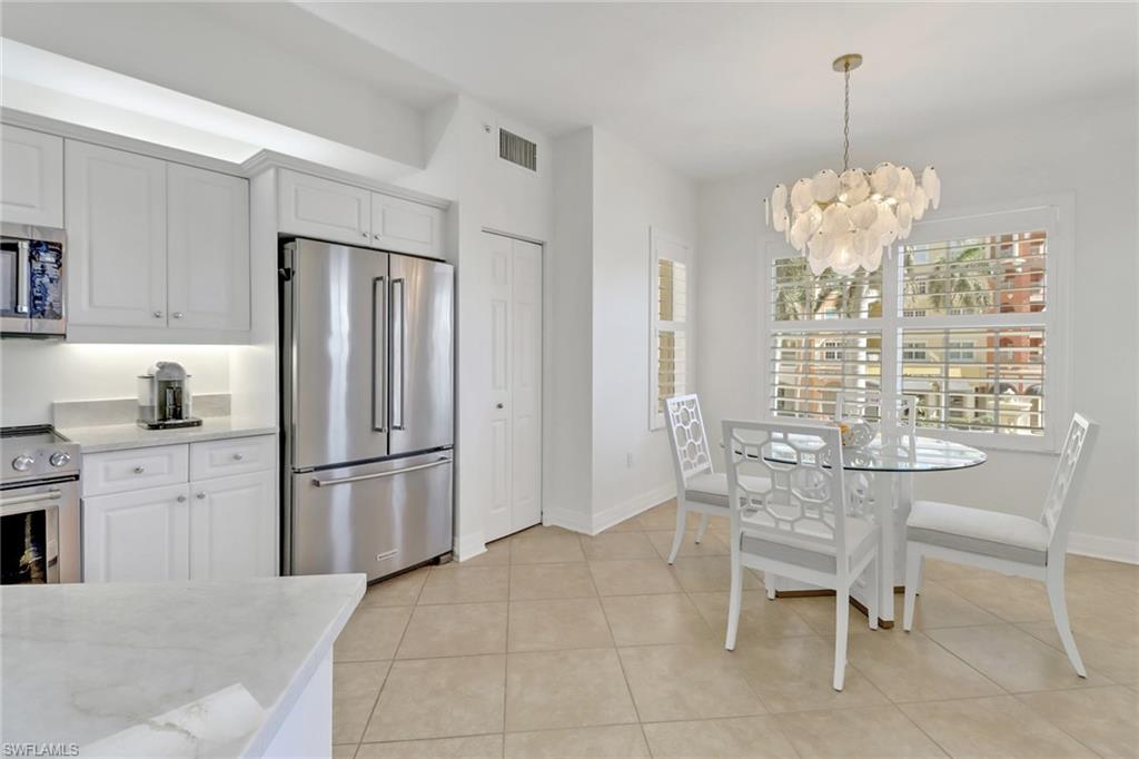 450 Bayfront PL # 4206, NAPLES Unit: 4206