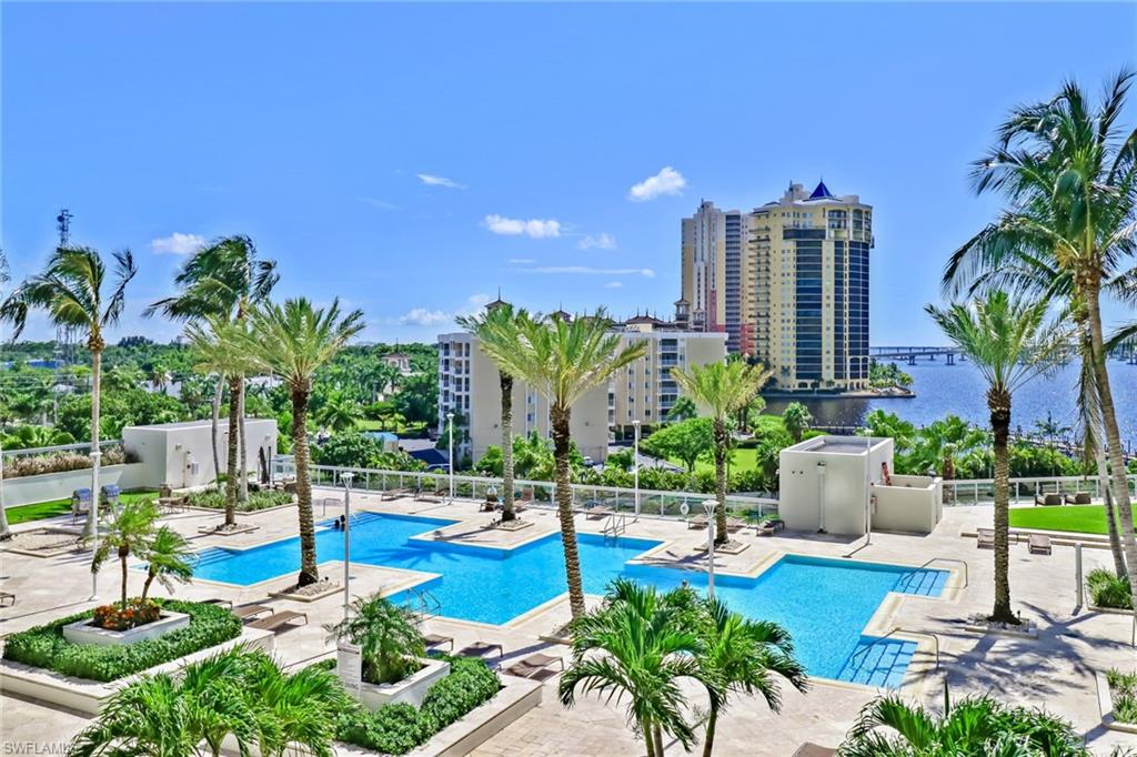 3000 Oasis Grand BLVD # 606