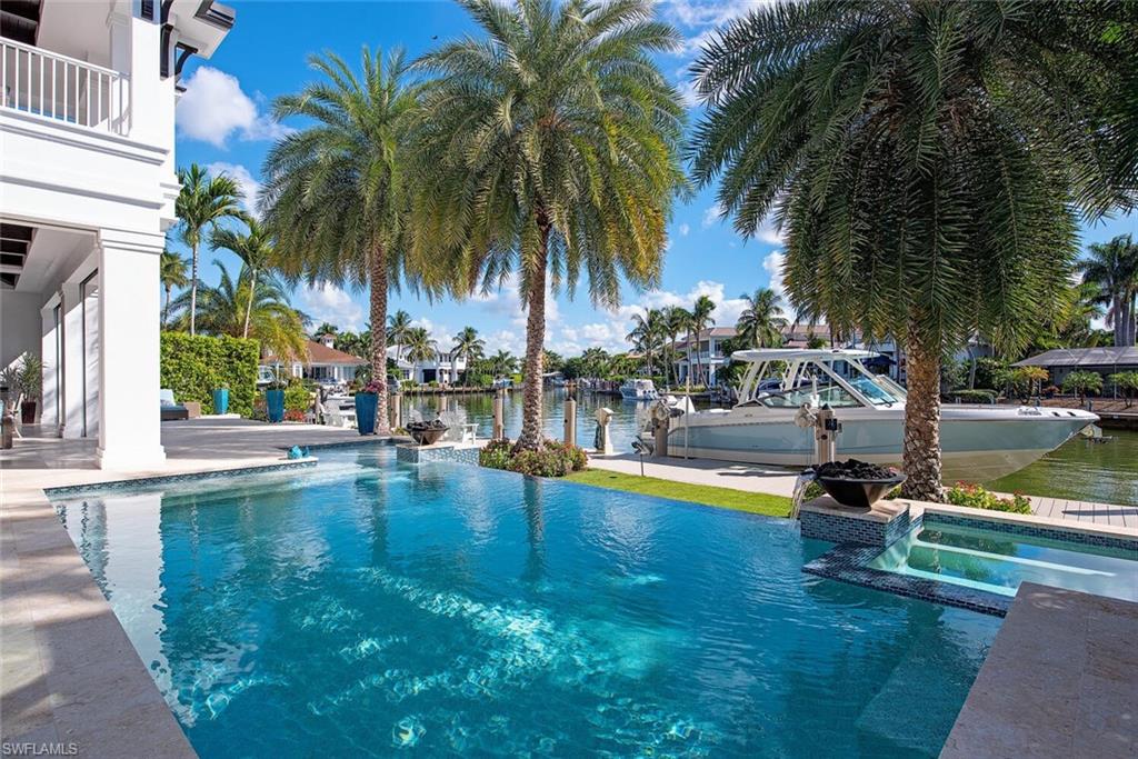 2135 SNOOK DR