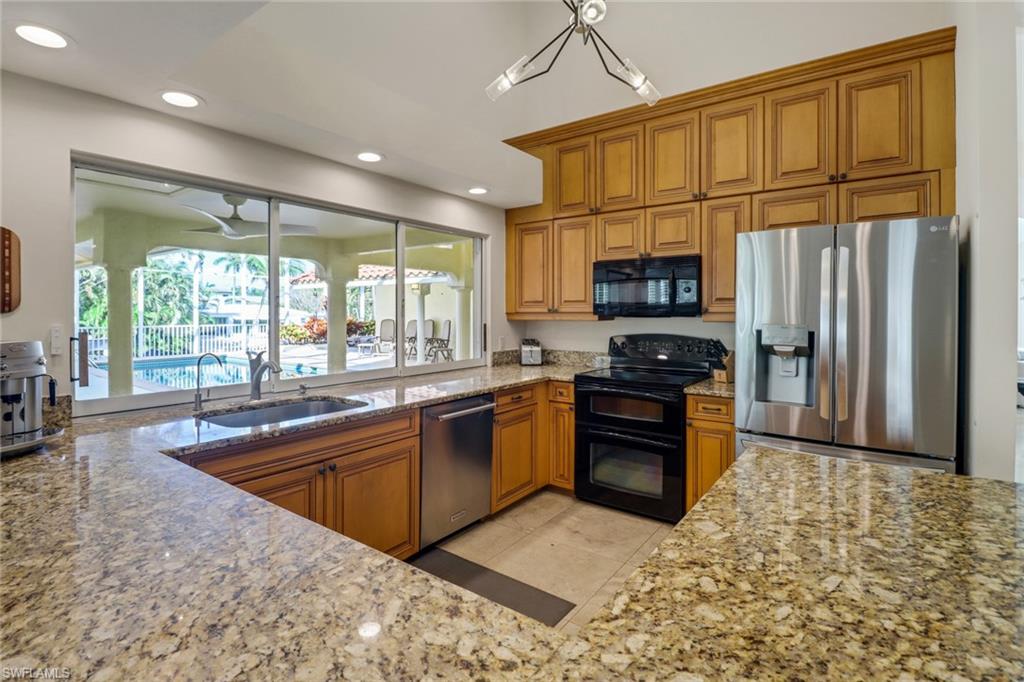 1275 Cobia CT