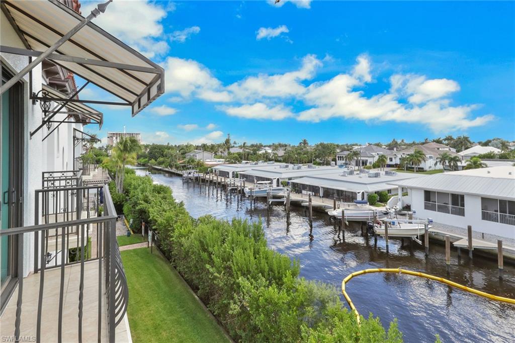 1540 5th AVE S # 303D, NAPLES Unit: 303D