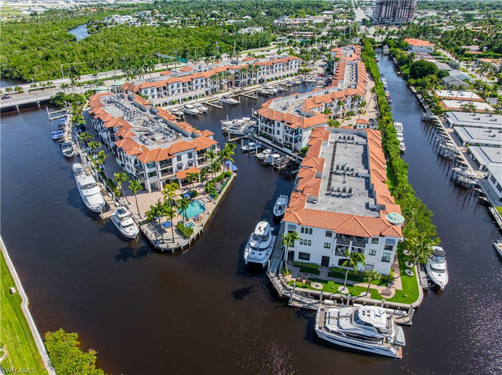 1540 5th AVE S # 303D, NAPLES Unit: 303D