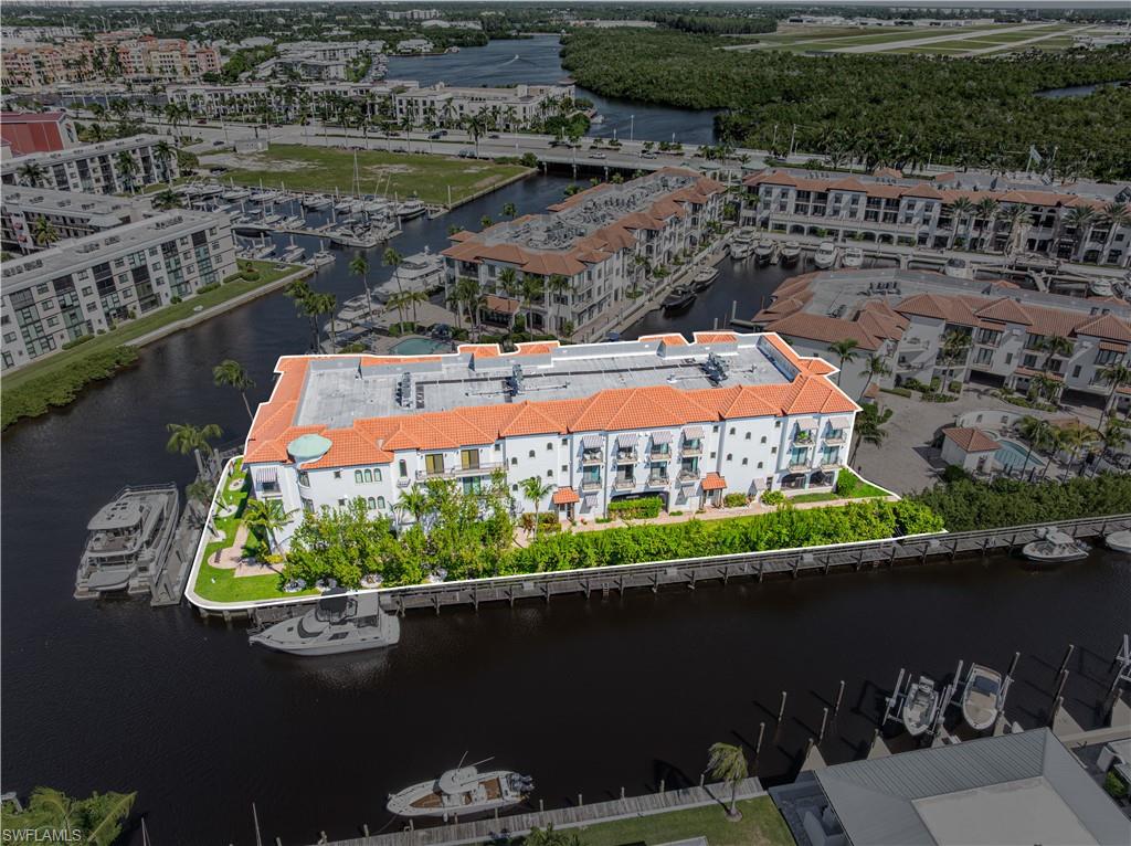 1540 5th AVE S # 303D, NAPLES Unit: 303D