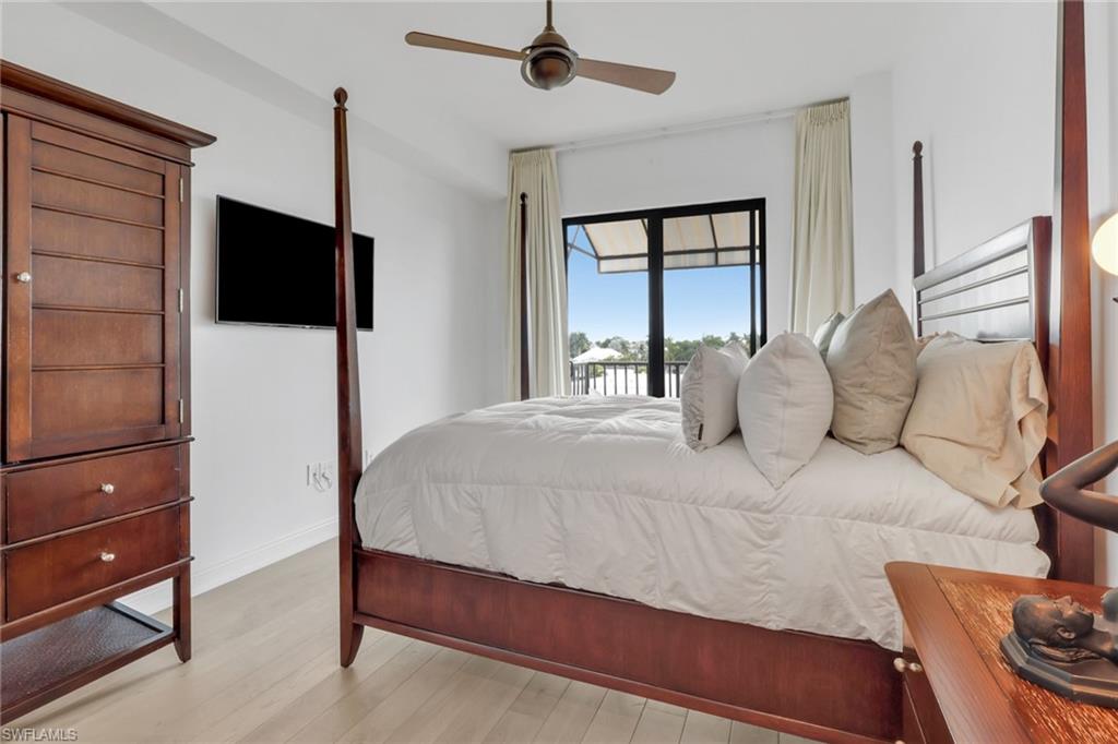 1540 5th AVE S # 303D, NAPLES Unit: 303D