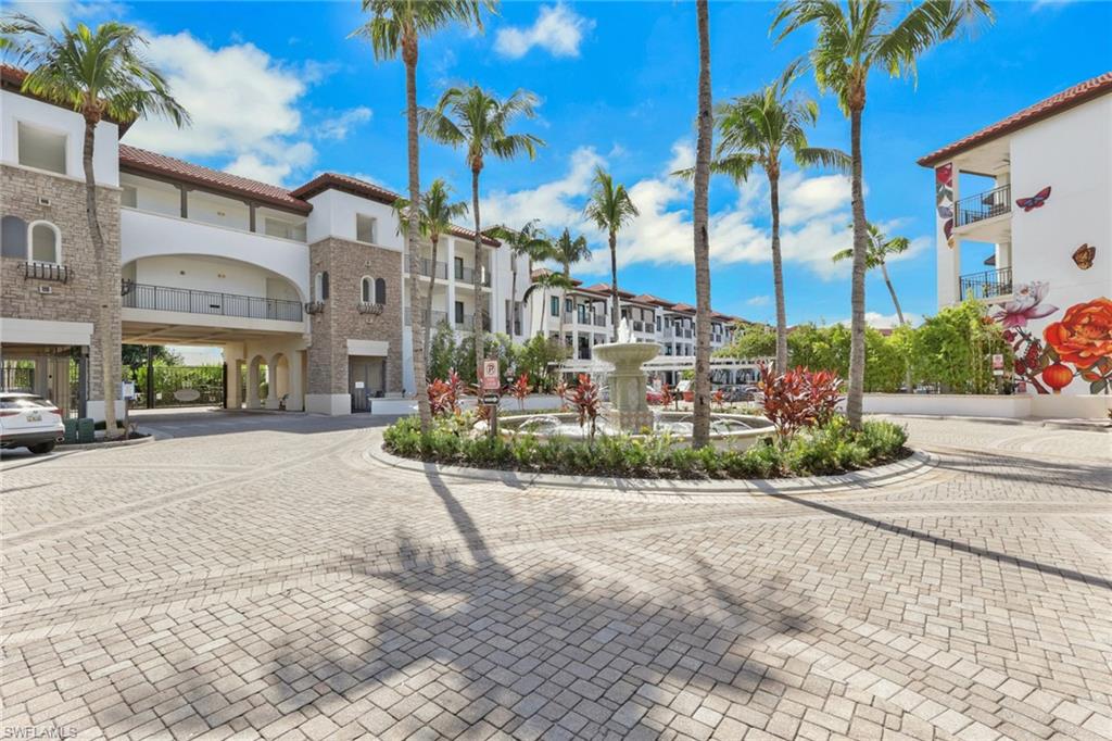 1540 5th AVE S # 303D, NAPLES Unit: 303D