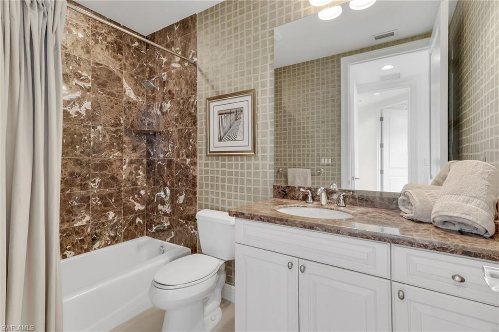 1540 5th AVE S # 303D, NAPLES Unit: 303D