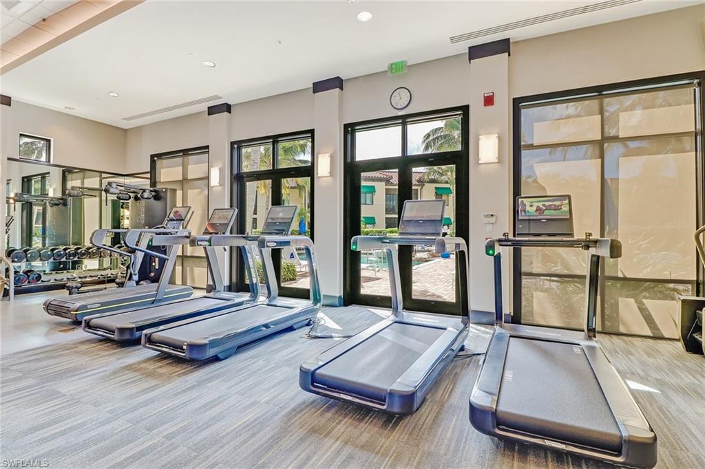 1540 5th AVE S # 303D, NAPLES Unit: 303D