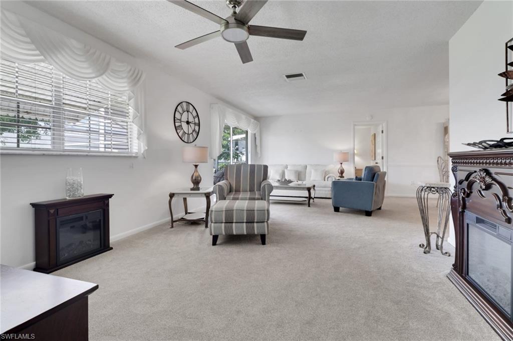 7032 Cedarhurst DR