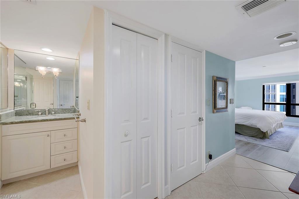 4451 Gulf Shore BLVD N # 1205