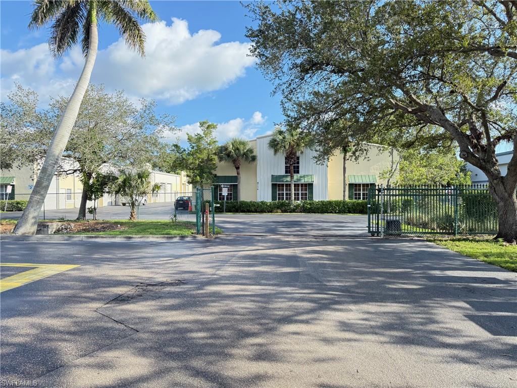 4776 Radio RD # 207