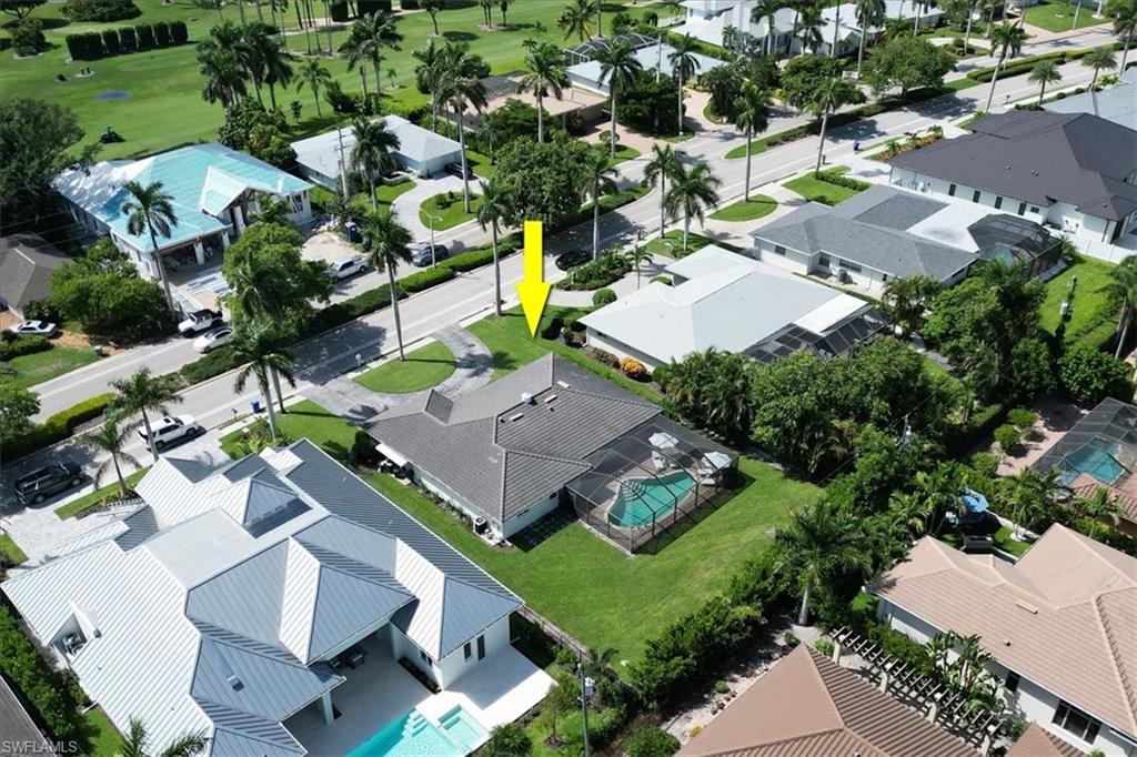 701 Harbour DR