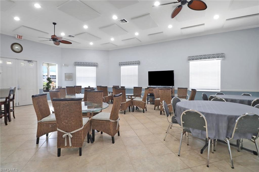 7823 Regal Heron CIR # 105, NAPLES Unit: 105