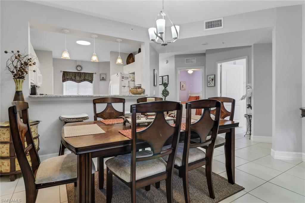 7823 Regal Heron CIR # 105, NAPLES Unit: 105
