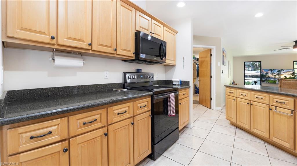 25187 Papillion DR, BONITA SPRINGS