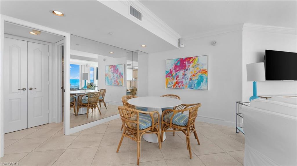 6101 Pelican Bay BLVD # 1404