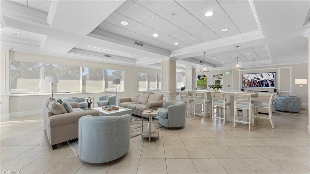 6101 Pelican Bay BLVD # 1404