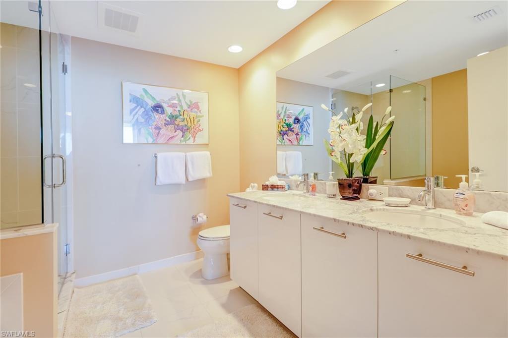 3000 Oasis Grand BLVD # 3006