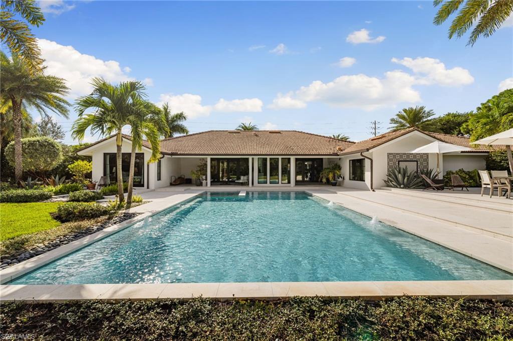 6818 Trail BLVD, NAPLES