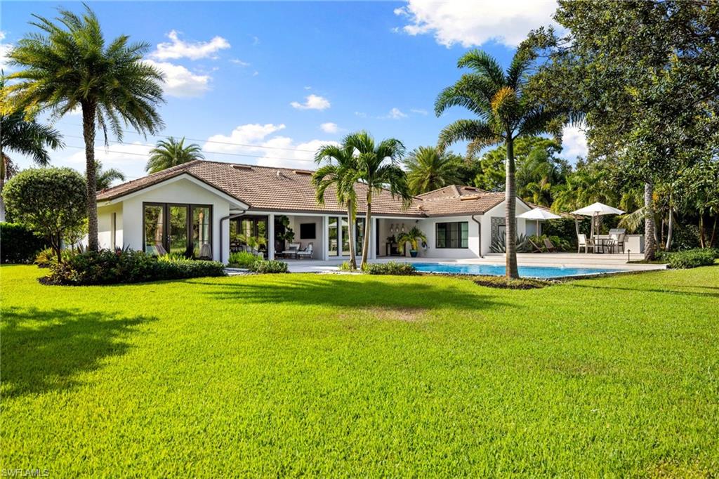 6818 Trail BLVD, NAPLES