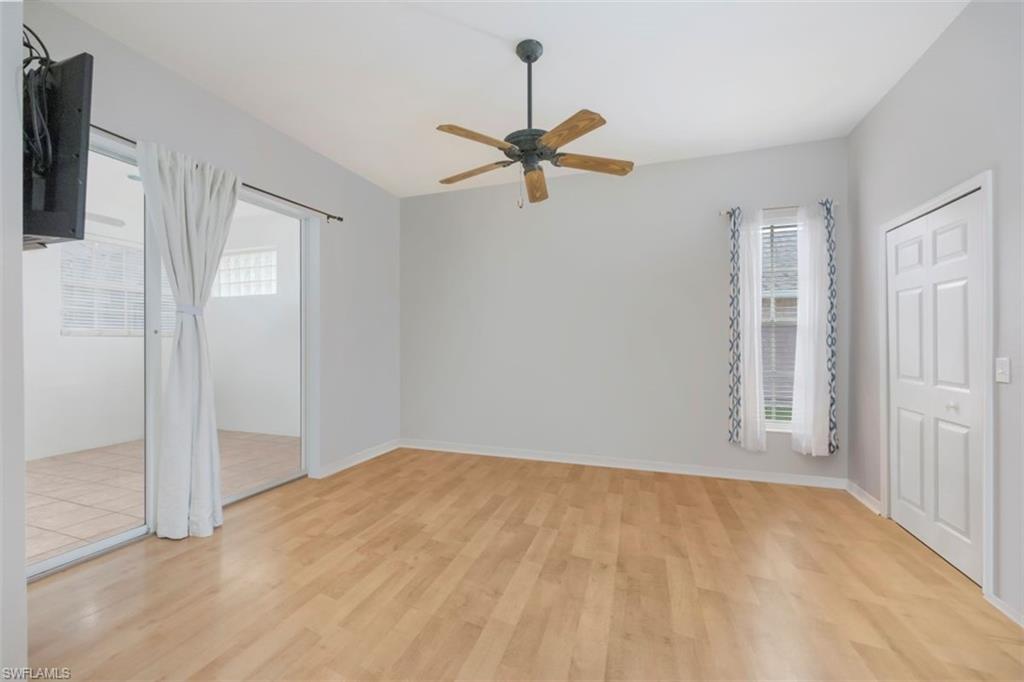 496 Raven WAY