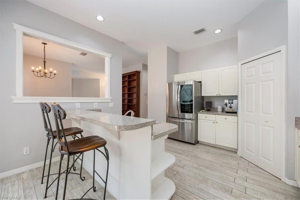 496 Raven WAY