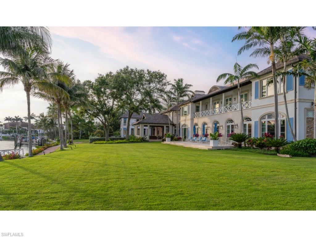 4296 Cutlass LN, NAPLES