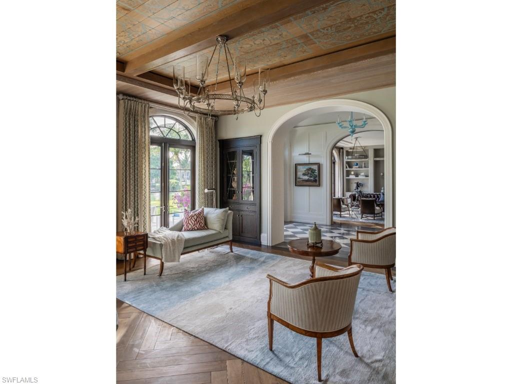 4296 Cutlass LN, NAPLES