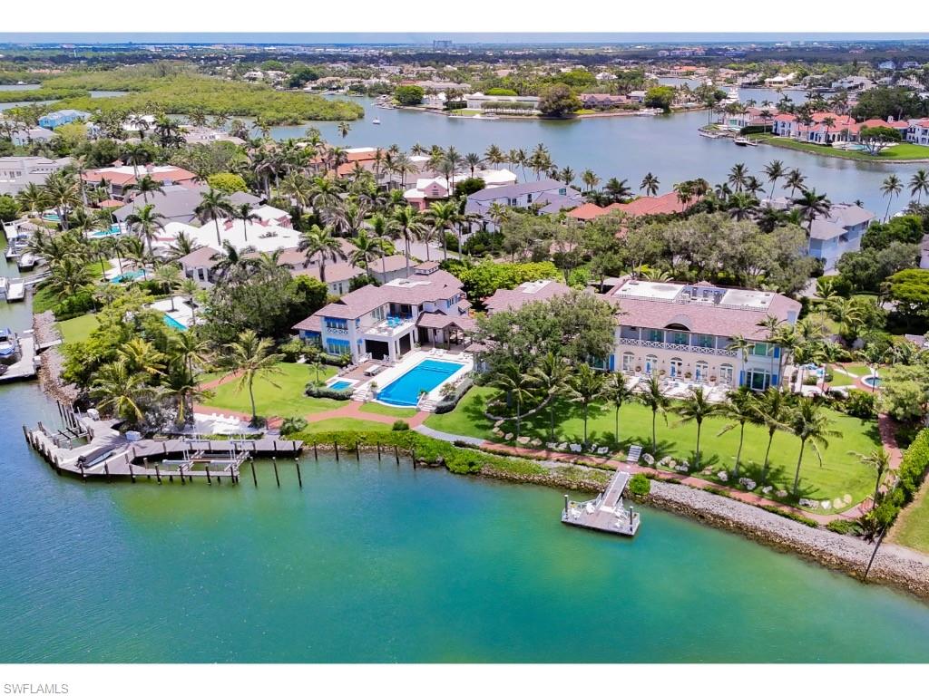 4296 Cutlass LN, NAPLES