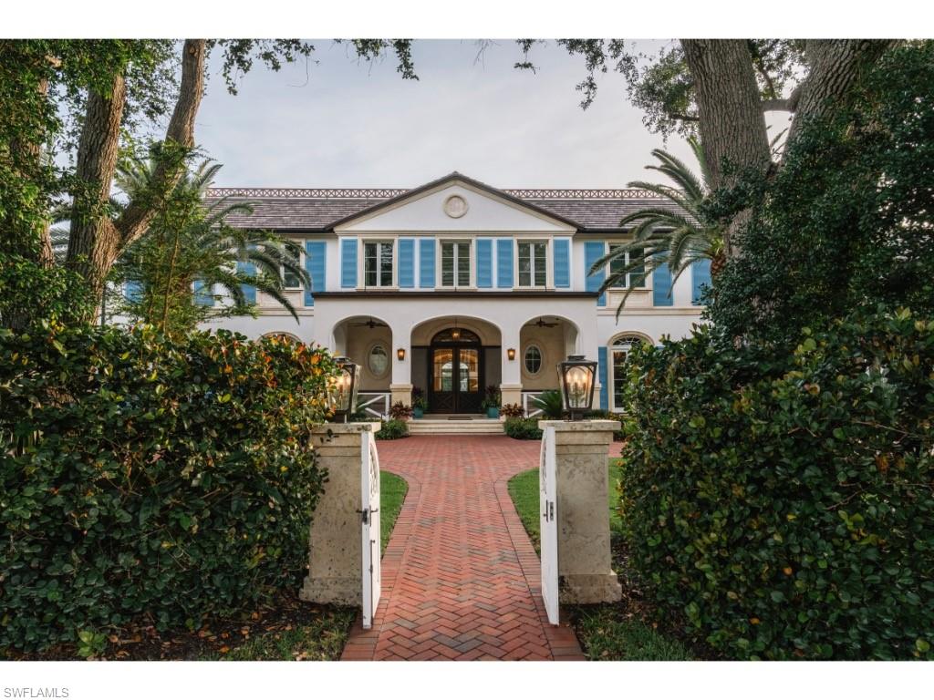 4296 Cutlass LN, NAPLES