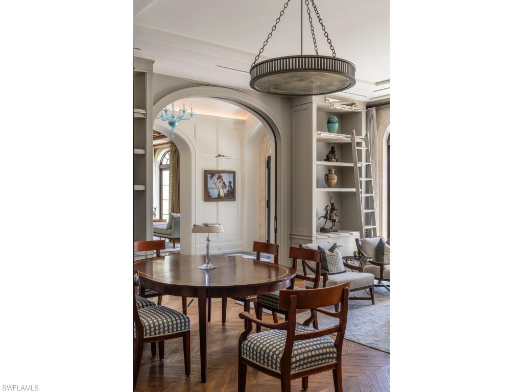 4296 Cutlass LN, NAPLES