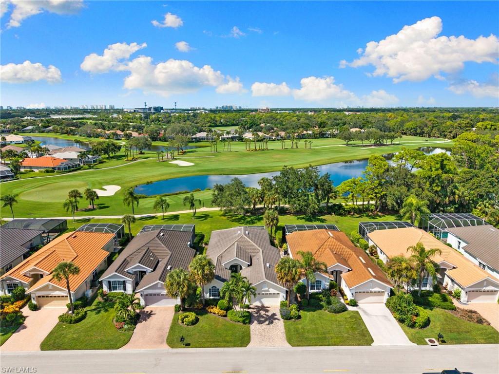 1724 Winding Oaks WAY