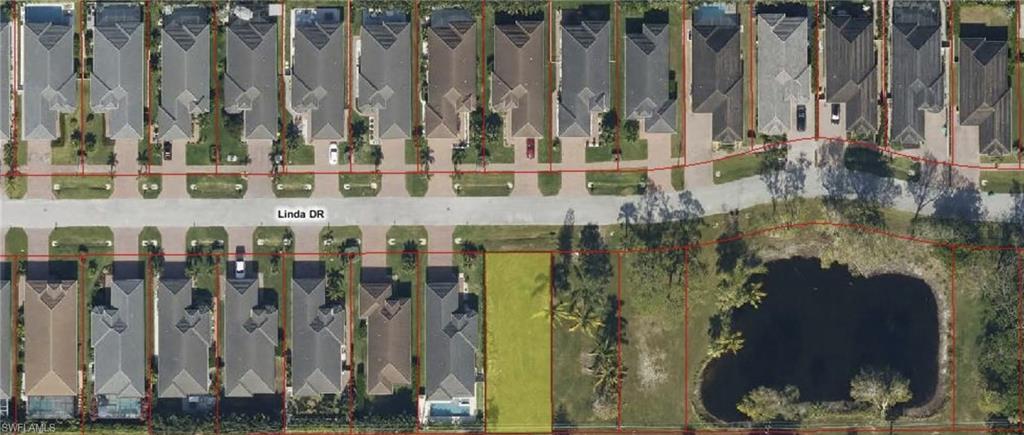 2700 Linda DR, NAPLES