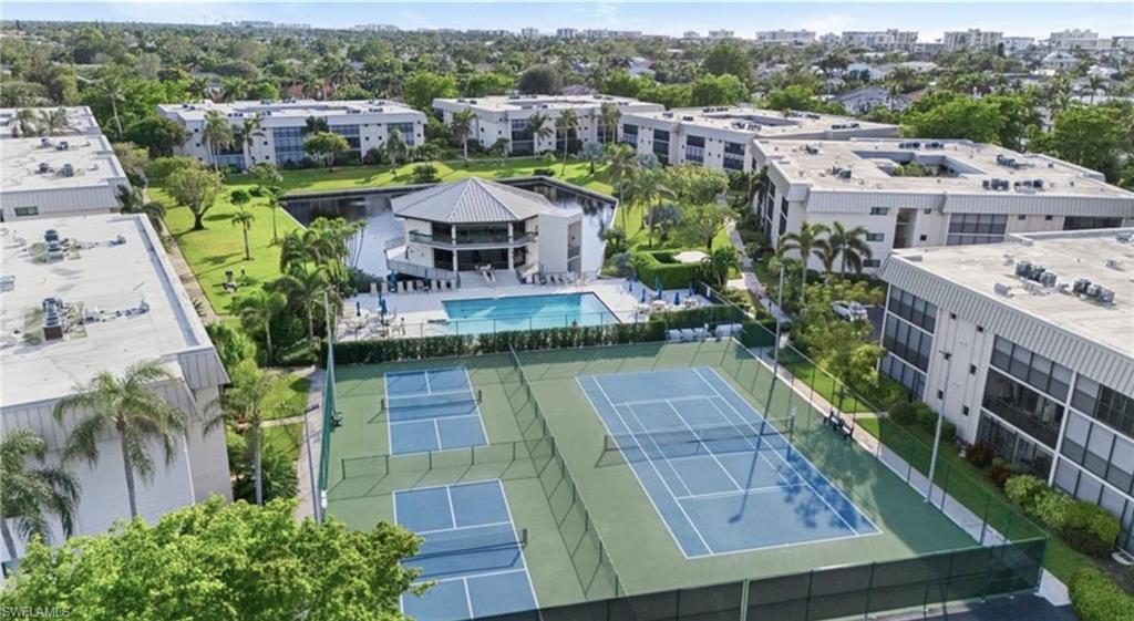 788 Park Shore DR # F17