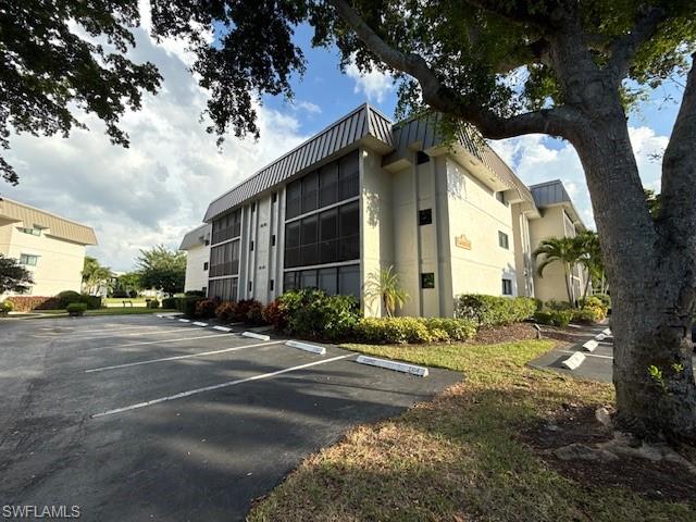 788 Park Shore DR # F17