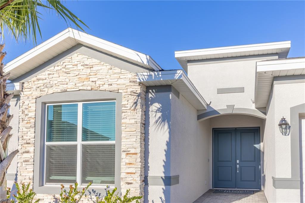 17393 Stonehill Manor DR, NORTH FORT MYERS