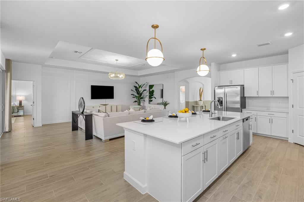 17393 Stonehill Manor DR, NORTH FORT MYERS
