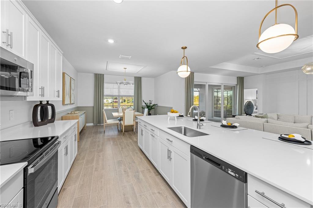 17393 Stonehill Manor DR, NORTH FORT MYERS