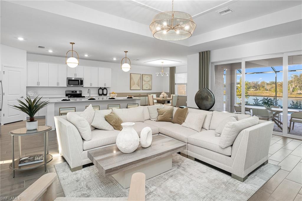 17393 Stonehill Manor DR, NORTH FORT MYERS