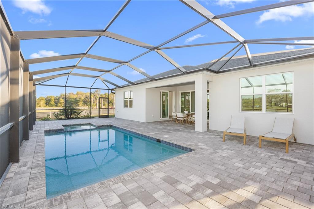 17393 Stonehill Manor DR, NORTH FORT MYERS