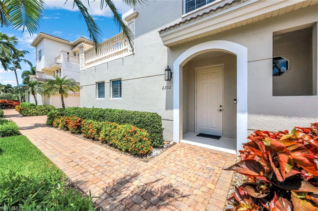 510 Avellino Isles CIR # 202 Unit: 2-202