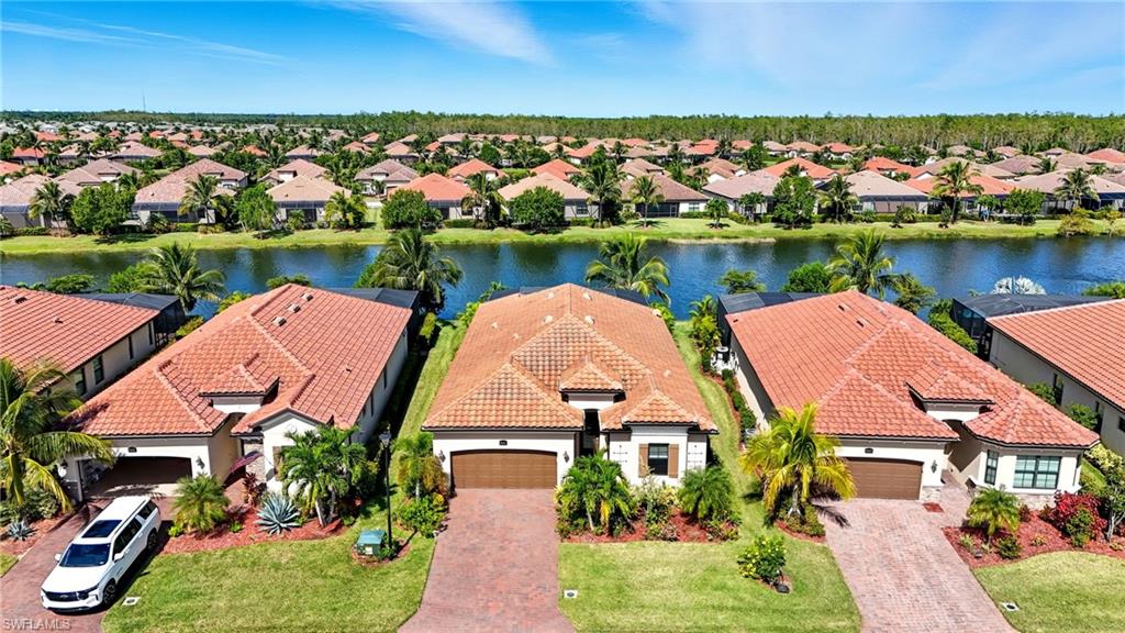 28076 Foxrock CT