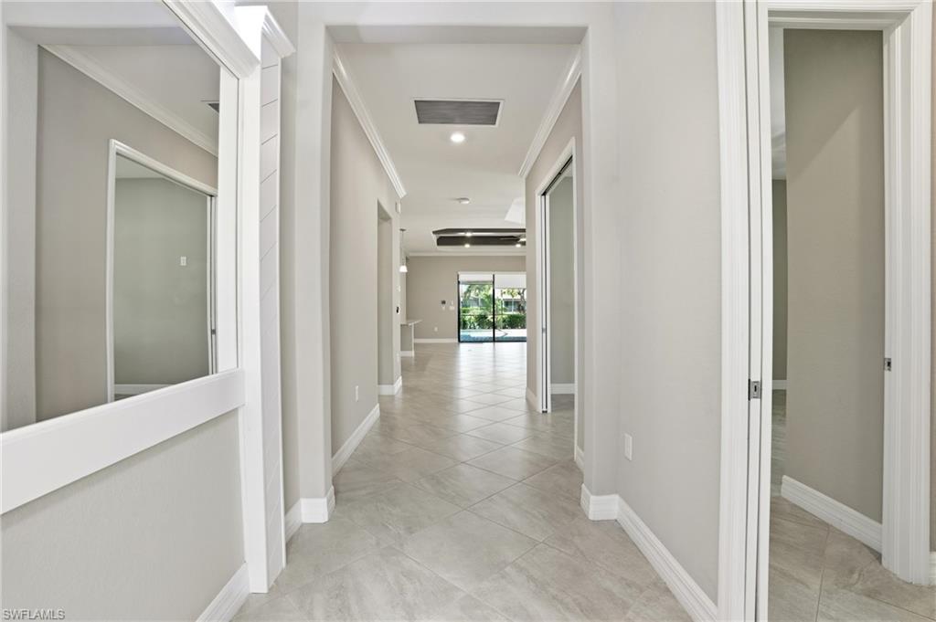 28076 Foxrock CT