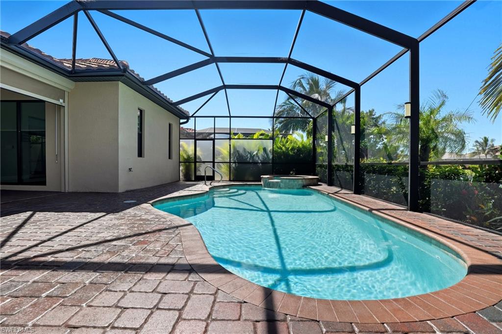 28076 Foxrock CT