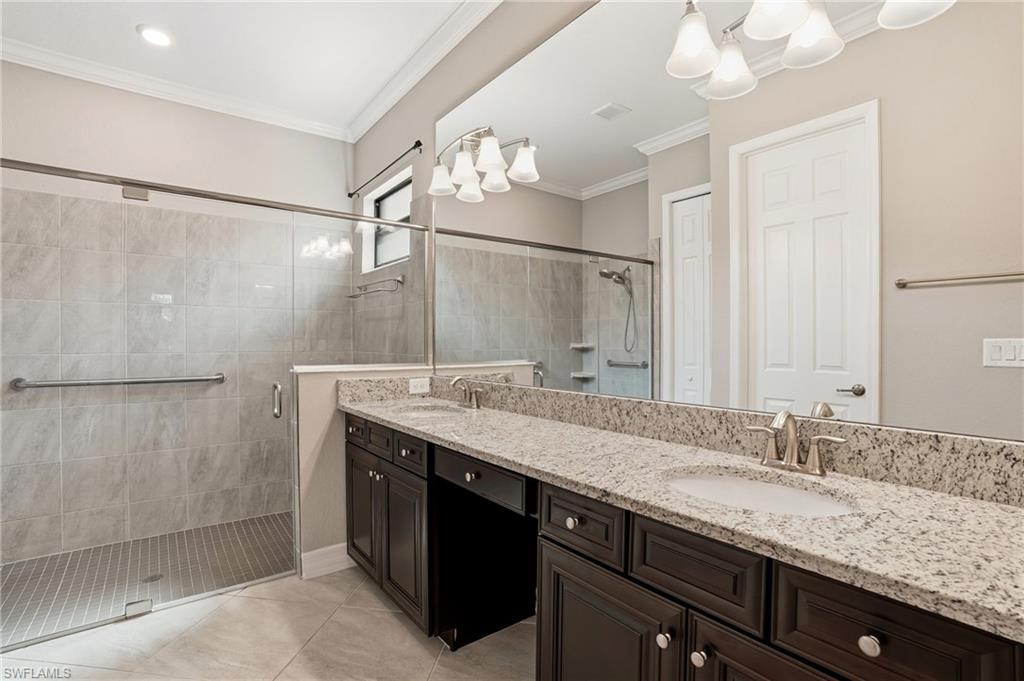 28076 Foxrock CT