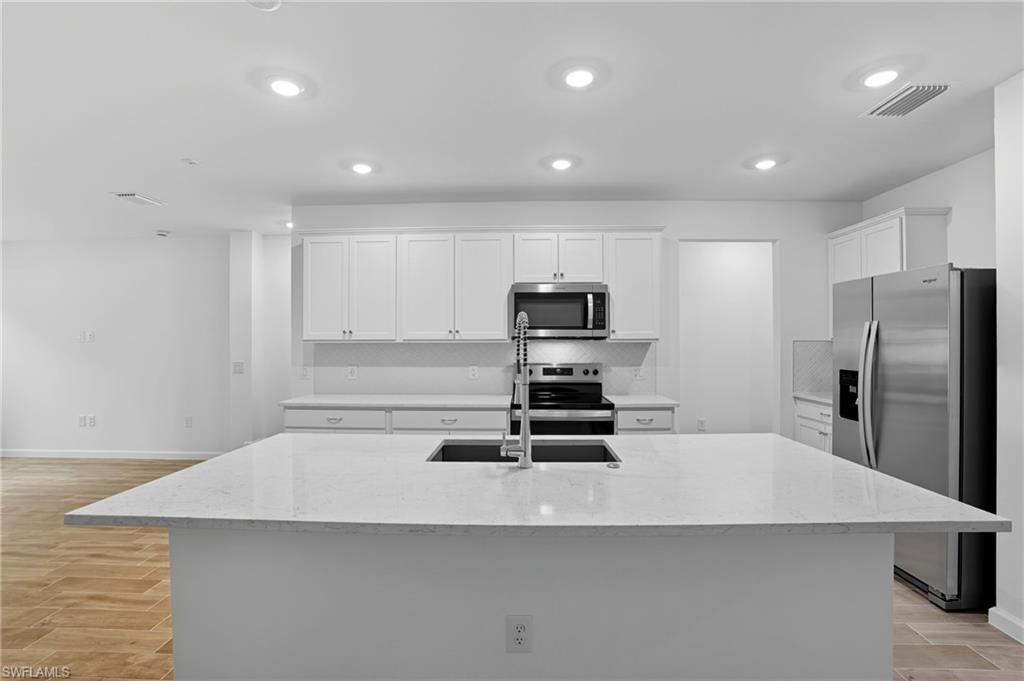 27881 Radiant CT