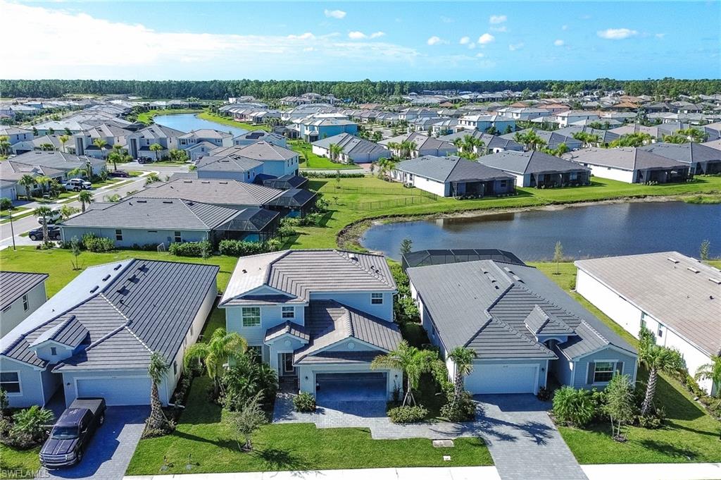 2318 Avocado LN