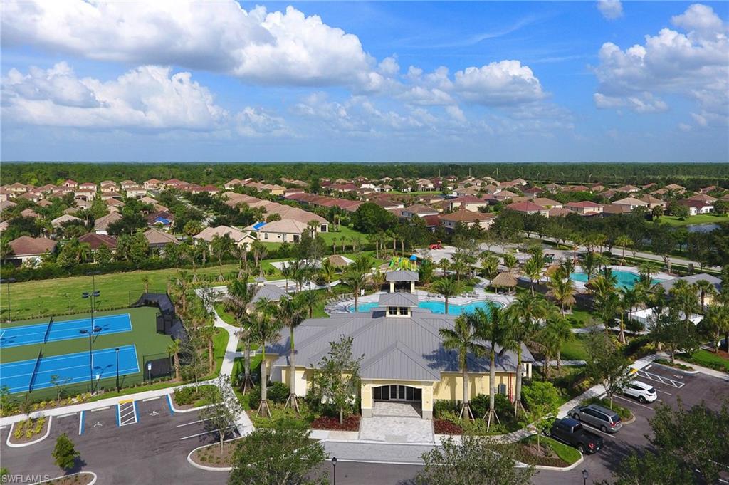 2314 Avocado LN, NAPLES