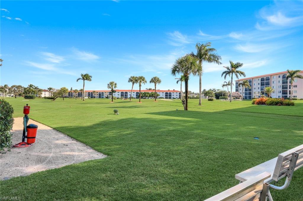 9 High Point CIR N # 208, NAPLES Unit: 208