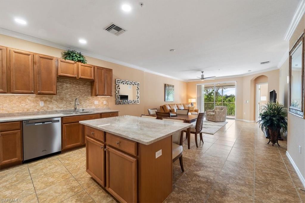 14981 Reflection Key CIR # 322, FORT MYERS Unit: 322