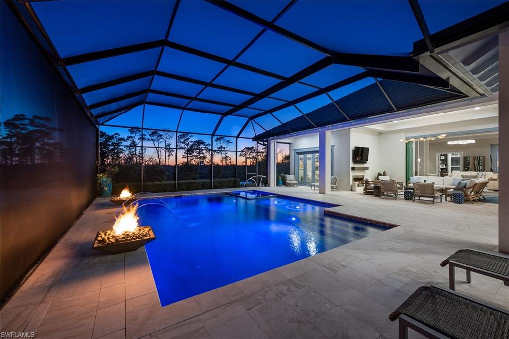 8816 PARADERA CT, NAPLES